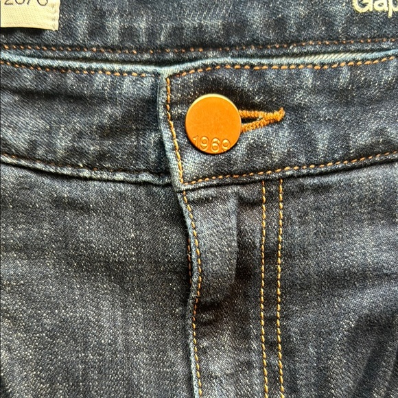 Bundle of 2 GAP Blue and Gray Jean Shorts Set Size 28/6!!! - Picture 4 of 10